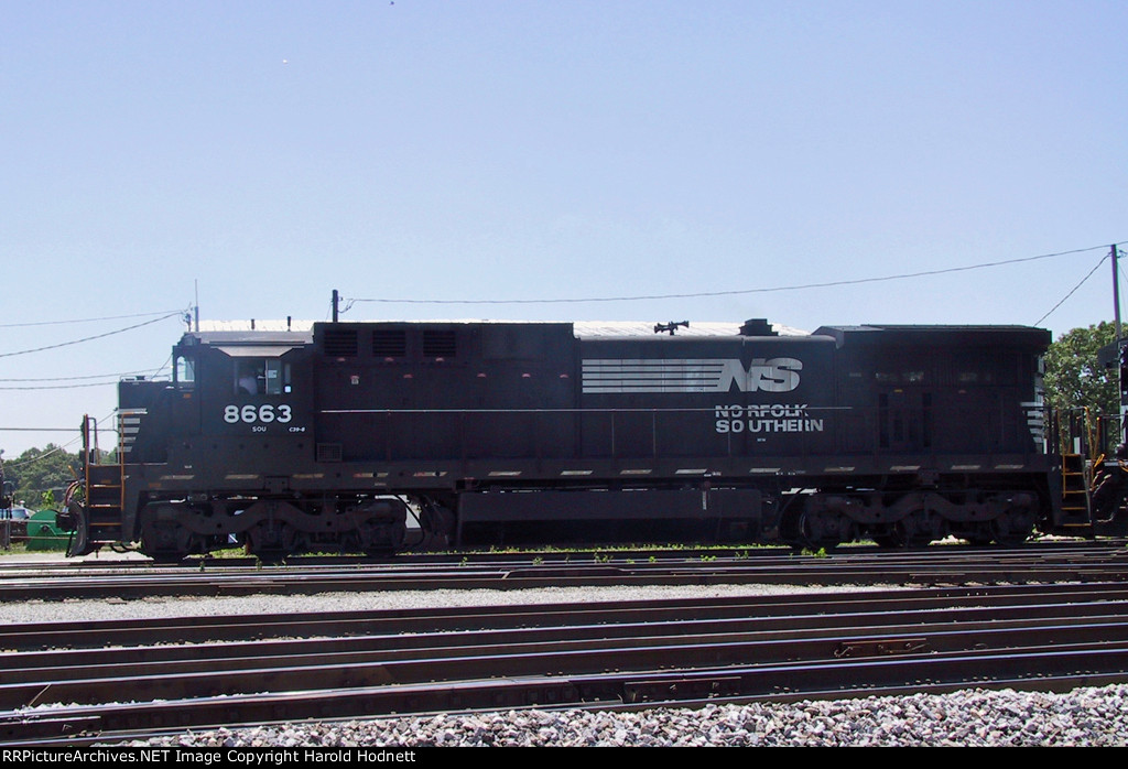 NS 8663